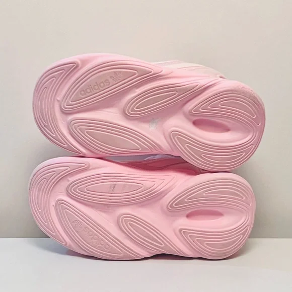 Adidas Ozelia Sneakers - Picture 5 of 6